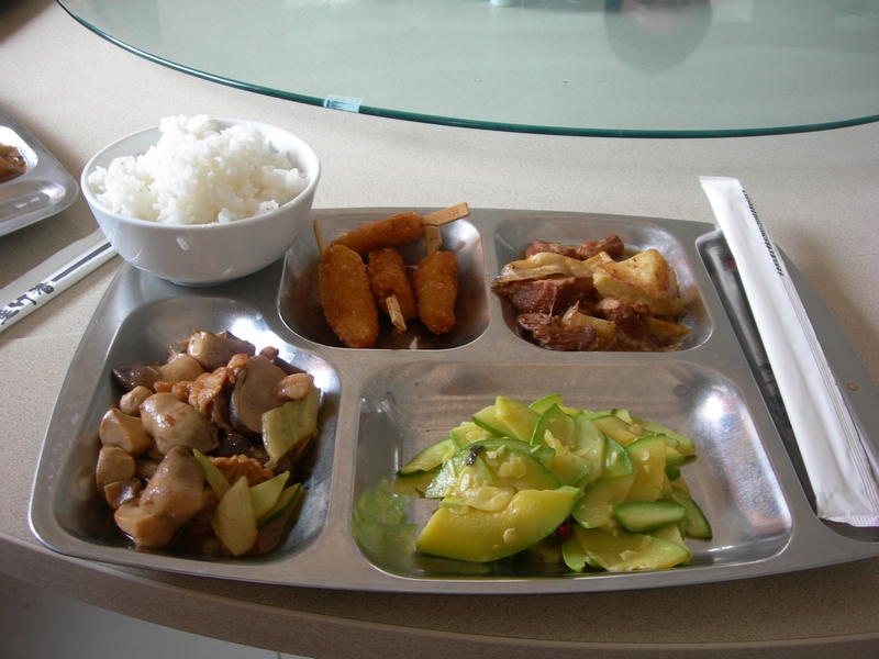 兴隆的“午饭”